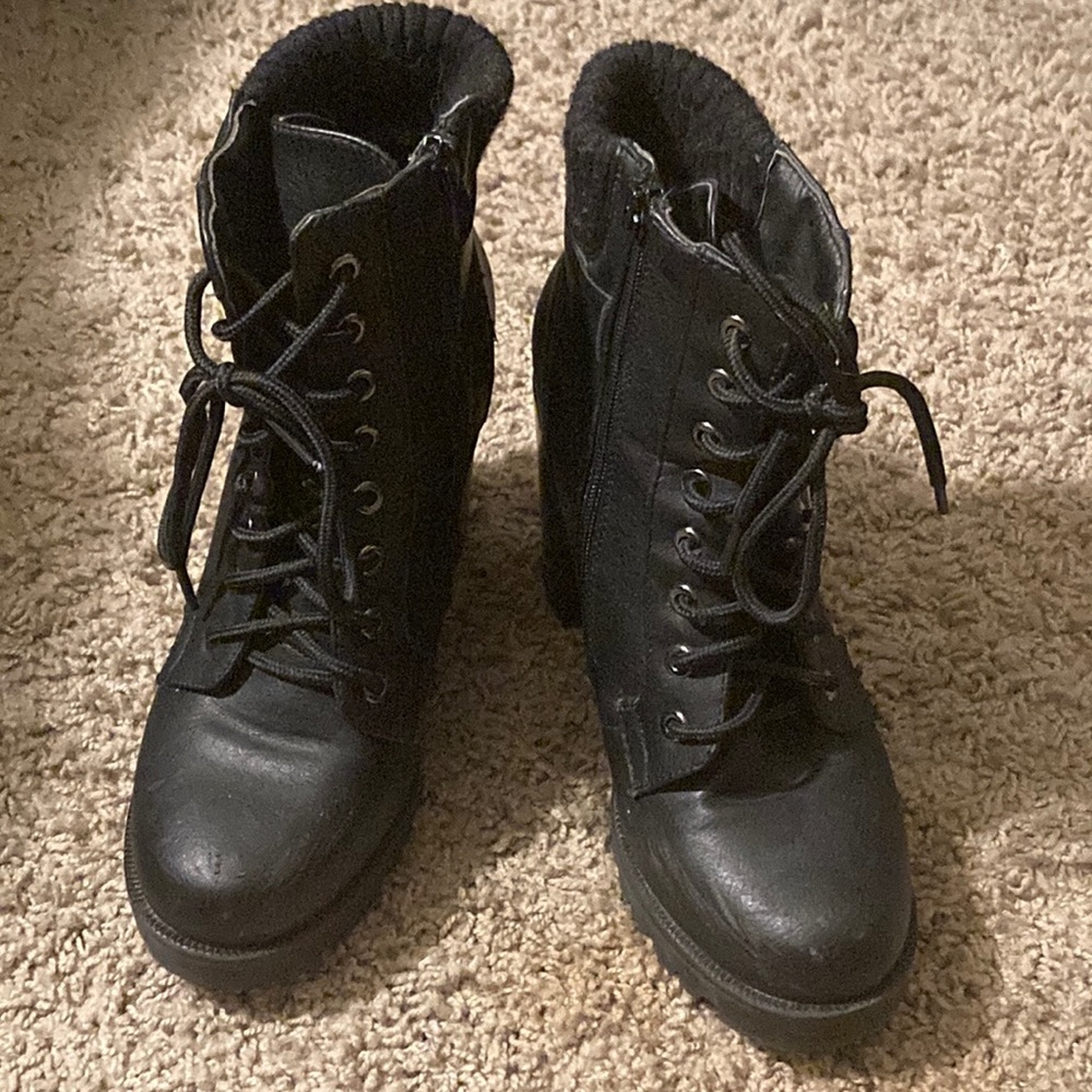 Black gothic boots
